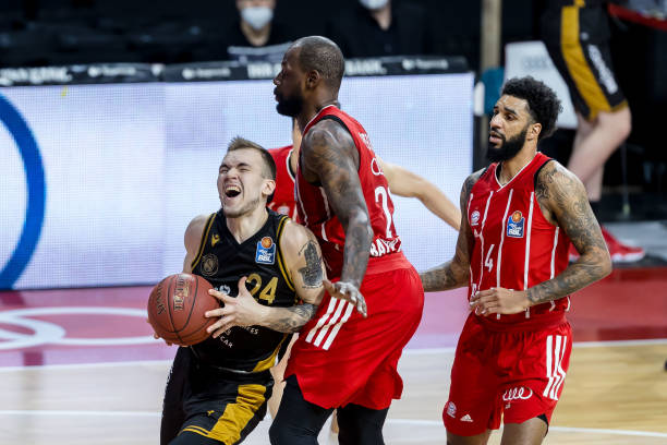 行为往往是 行为往往是