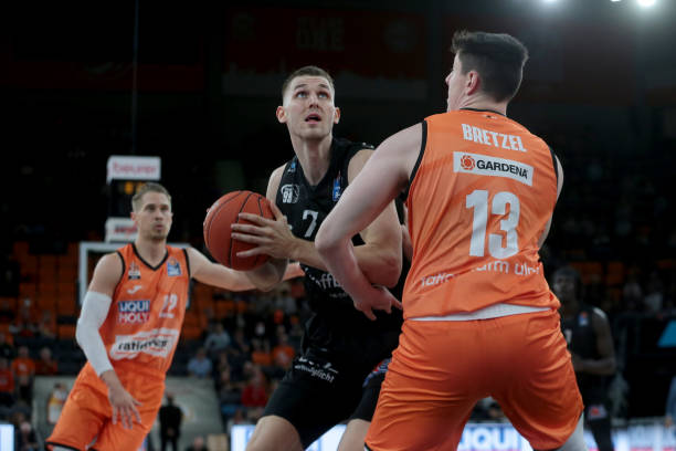 年冬窗为例 年冬窗为例