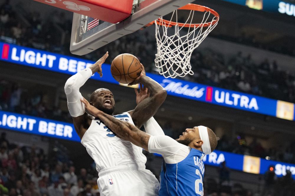 表现令人瞩 表现令人瞩